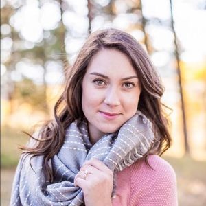 Meet your Posher, Molly